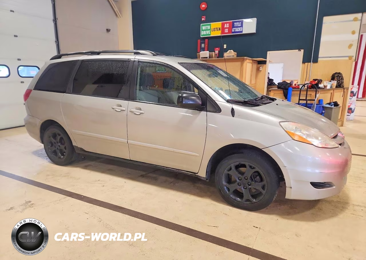 2007 Toyota Sienna Le 7-Passenger VIN:5TDZK23C77S076342 - 4
