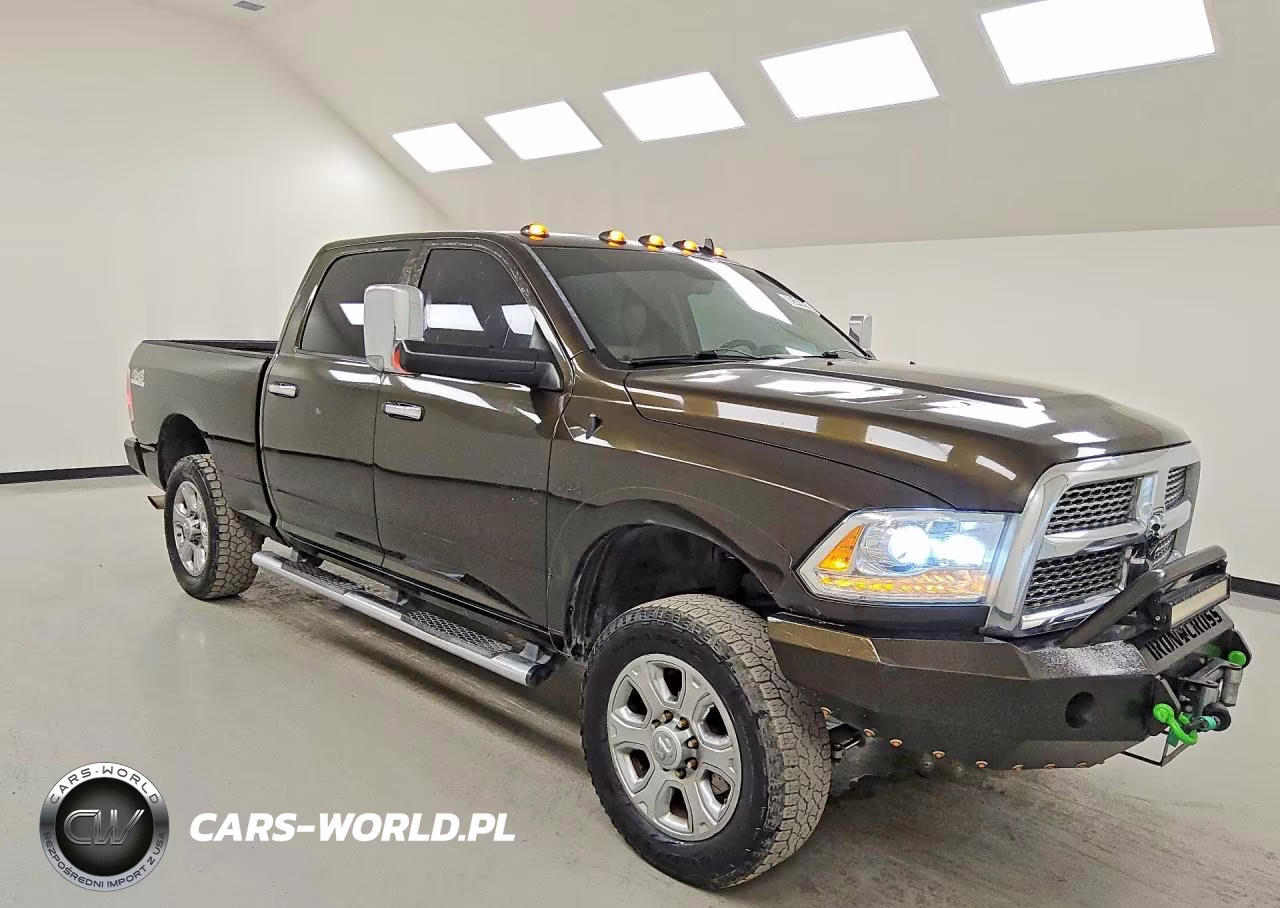 2014 Ram 2500 Laramie VIN:3C6UR5FJ4EG296073 - 4