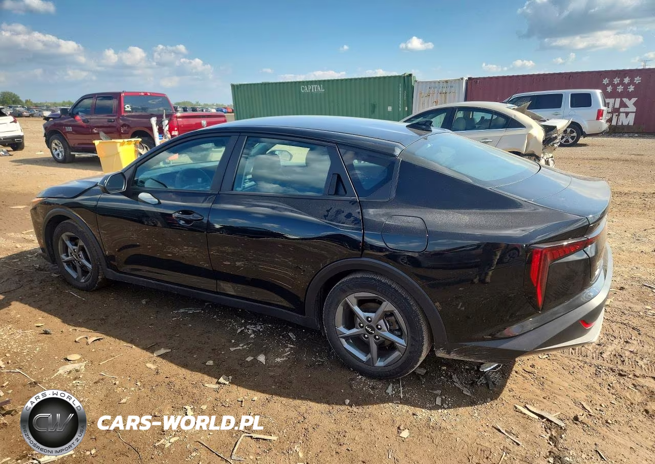 2025 Kia K4 Lxs VIN:3KPFT4DE5SE173070 - 2