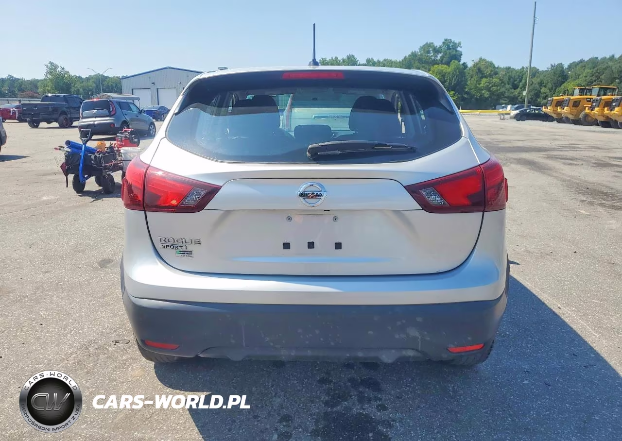 2018 Nissan Rogue Sport S VIN:JN1BJ1CP1JW156666 - 6