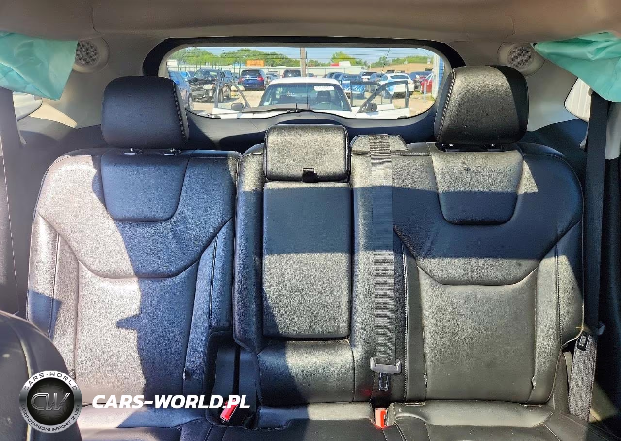 2019 Ford Edge Titanium VIN:2FMPK4K92KBC05618 - 10