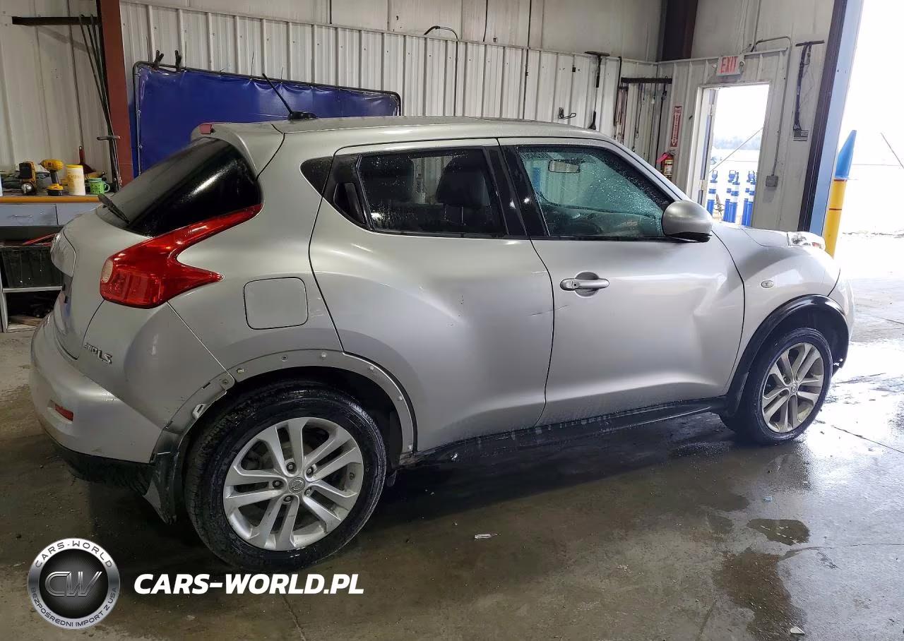 2011 Nissan Juke S VIN:JN8AF5MV9BT020209 - 3