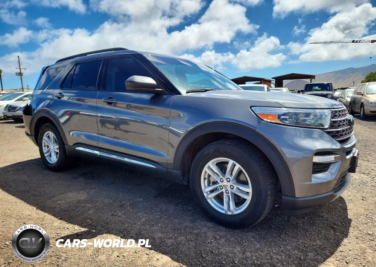 2023 Ford Explorer Xlt VIN:1FMSK7DH3PGA41585 - 4