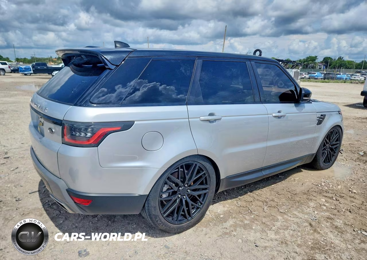 2018 Land Rover Range Rover Sport Se VIN:SALWG2RV2JA404583 - 3