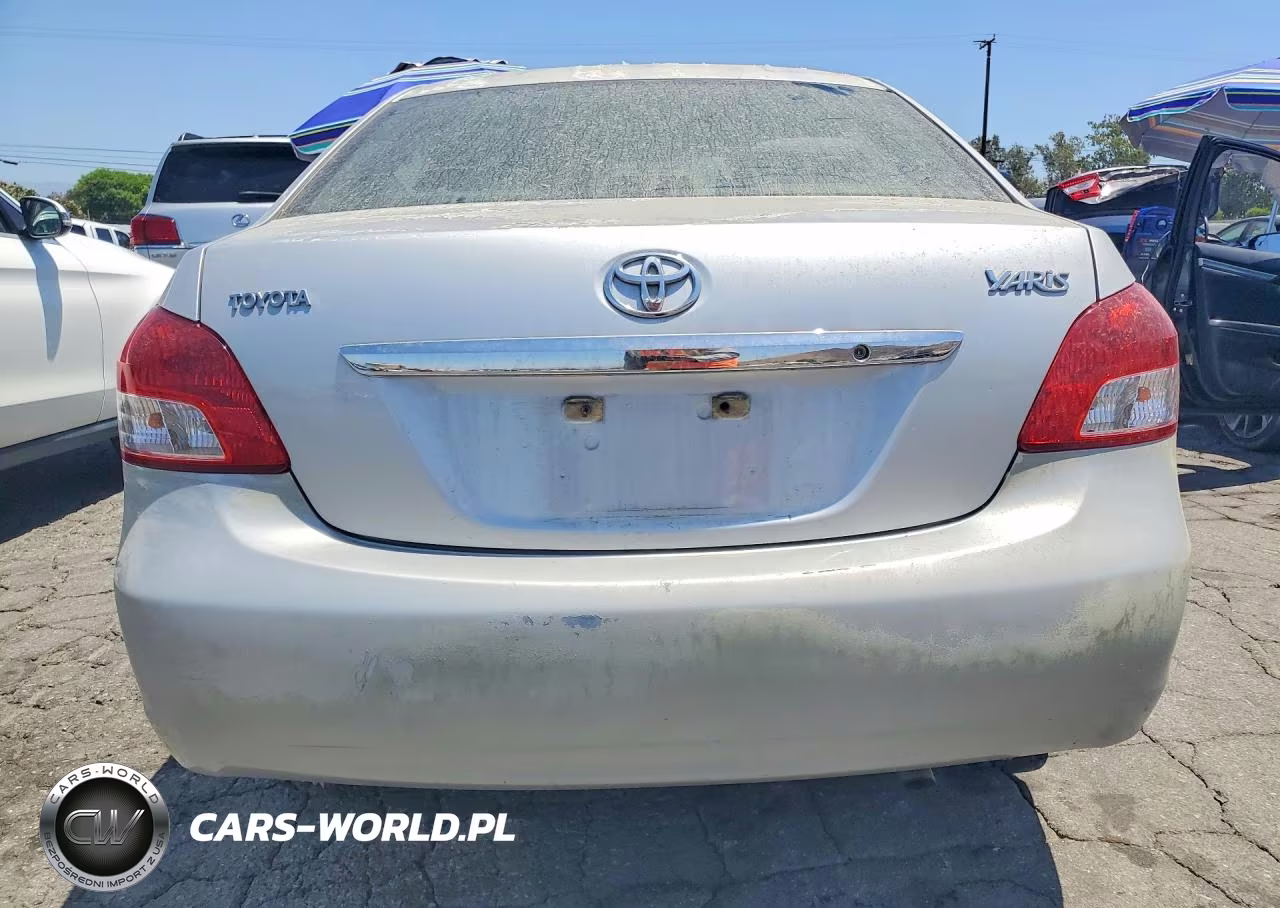 2007 Toyota Yaris Base VIN:JTDBT923871178044 - 6