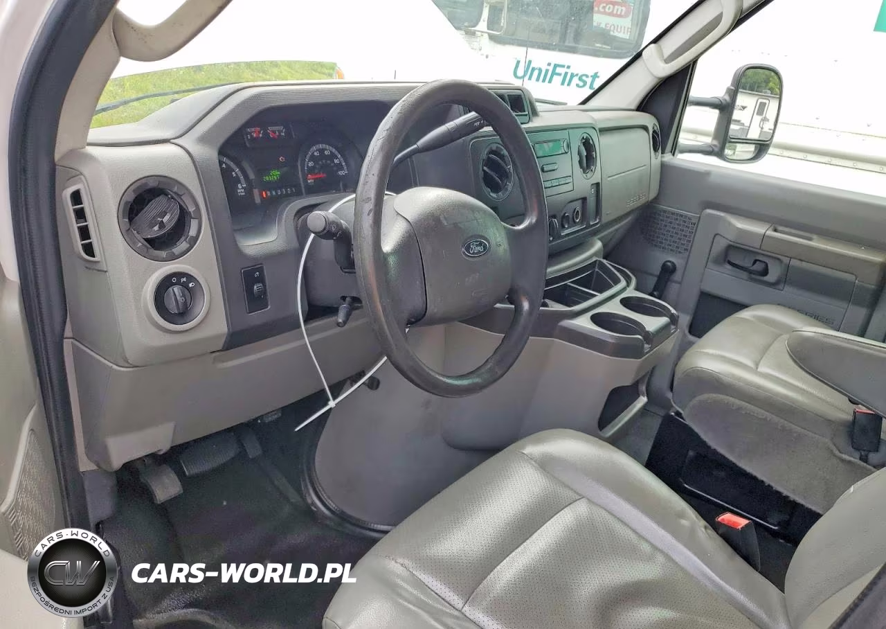 2015 Ford Econoline E350 Super Duty Cutaway Van VIN:1FDWE3FL4FDA37273 - 8