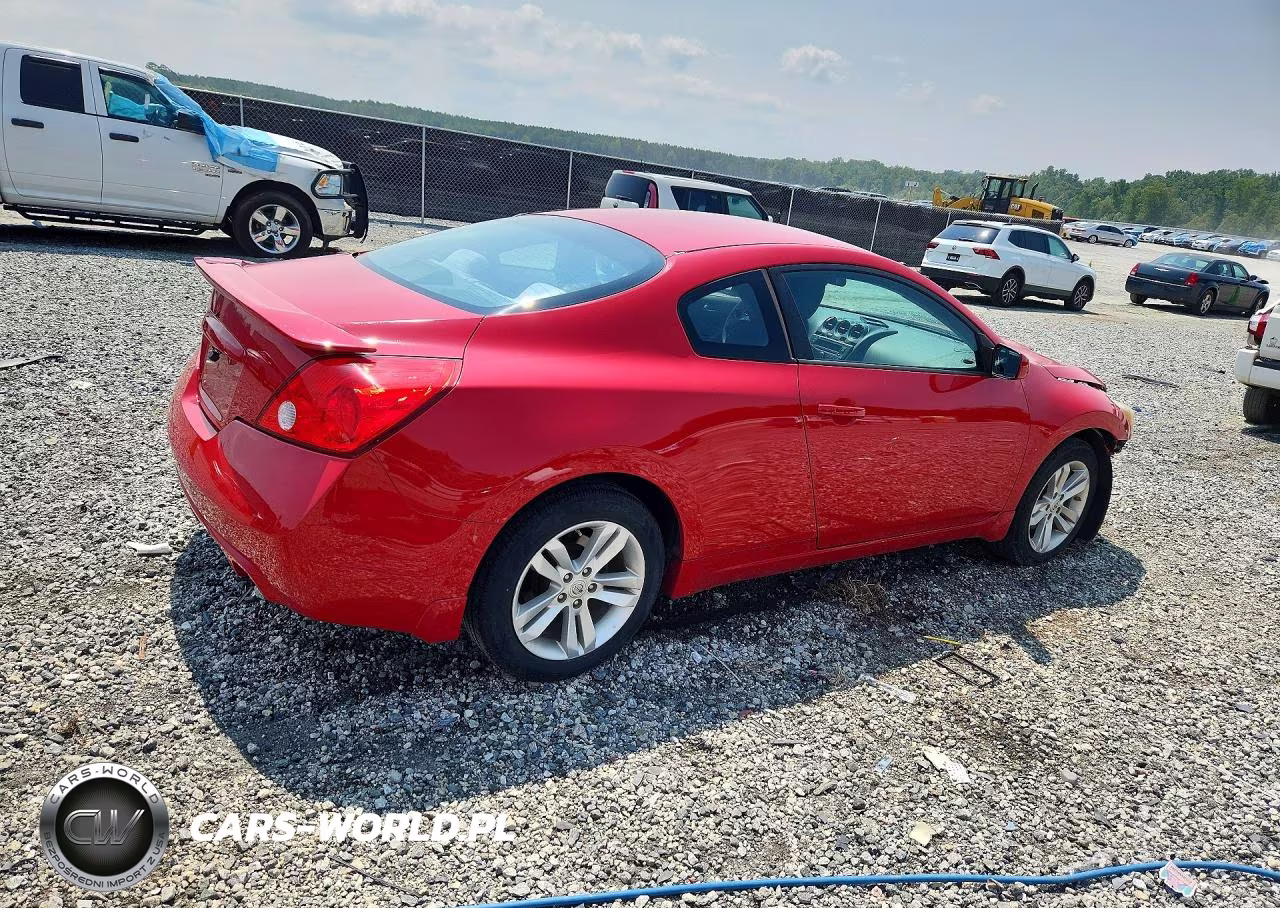 2010 Nissan Altima 2.5 S VIN:1N4AL2EP3AC157105 - 3