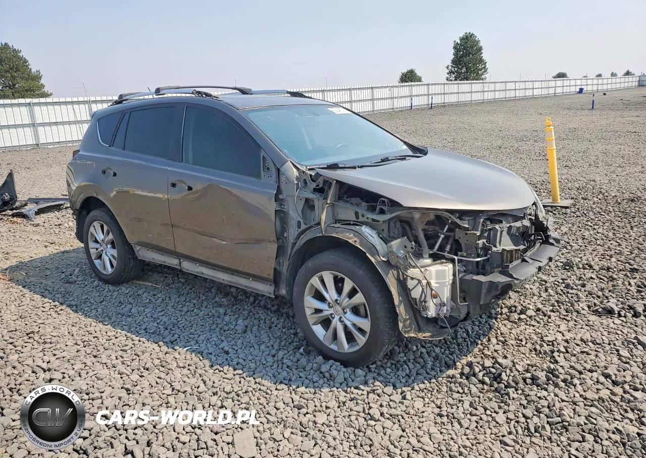 2015 Toyota Rav4 Limited VIN:JTMDFREV7FD160192 - 4