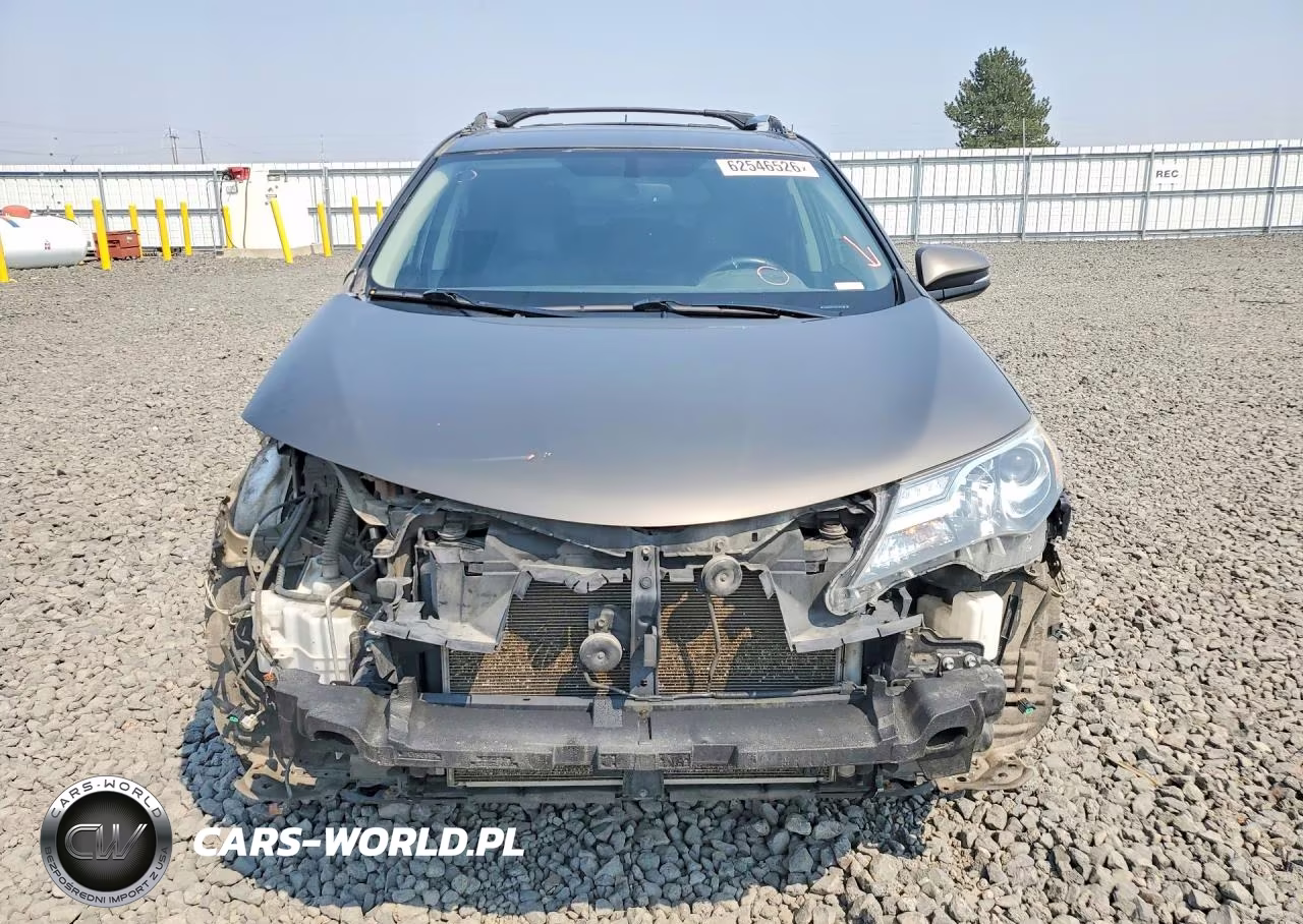 2015 Toyota Rav4 Limited VIN:JTMDFREV7FD160192 - 5