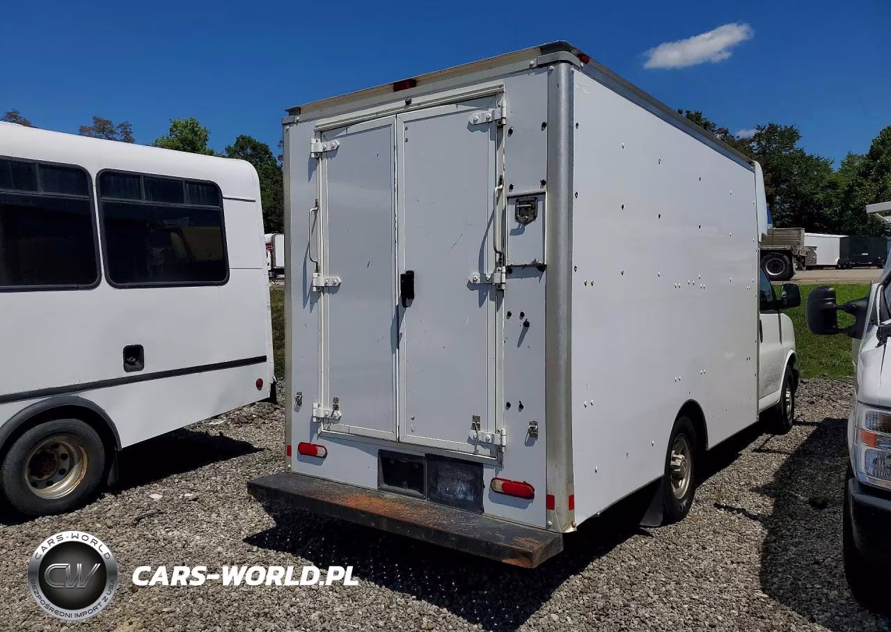 2016 Chevrolet Express G3500 VIN:1GB0GRFG6G1203276 - 3