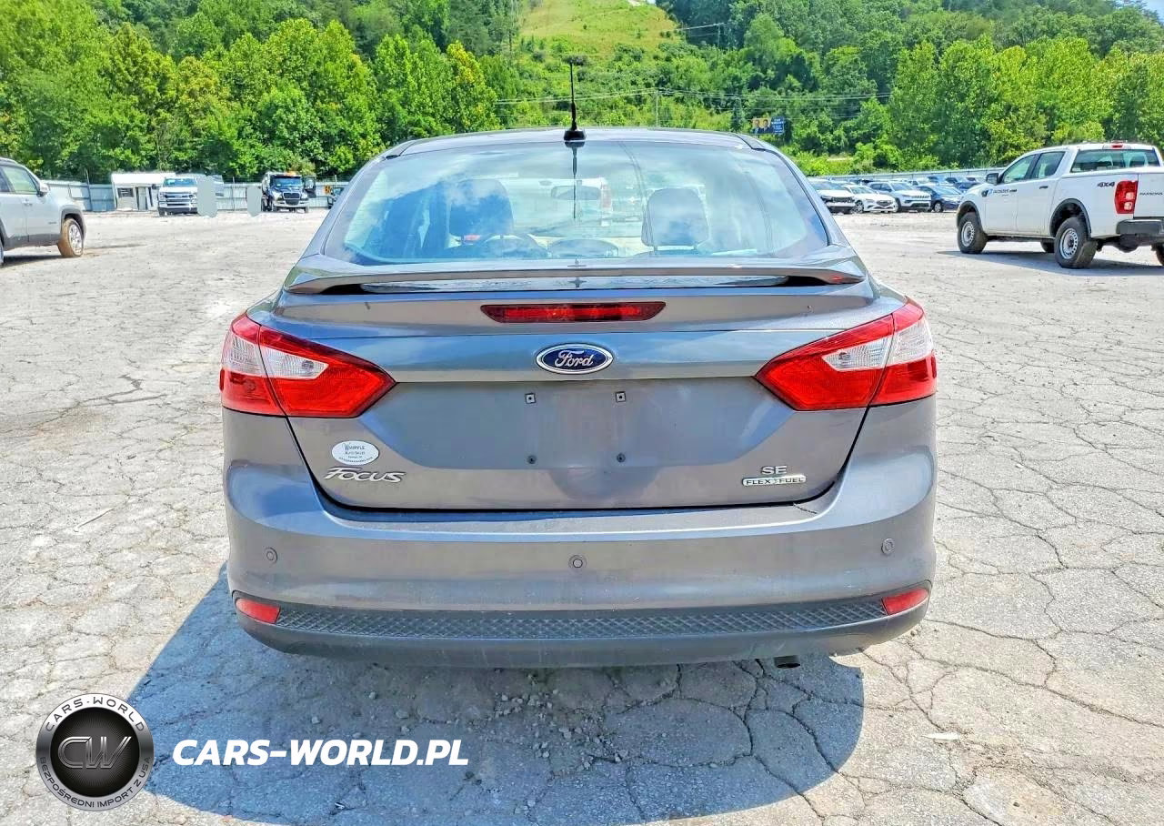 2014 Ford Focus Se VIN:1FADP3F2XEL425809 - 6