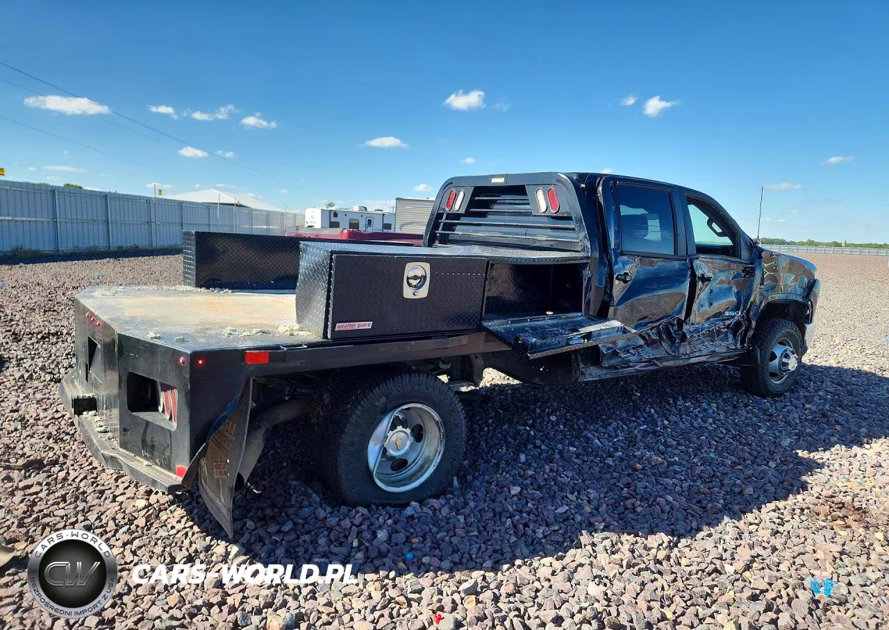 2025 Chevrolet Silverado K3500 Lt VIN:1GB4KTEY6SF173229 - 3