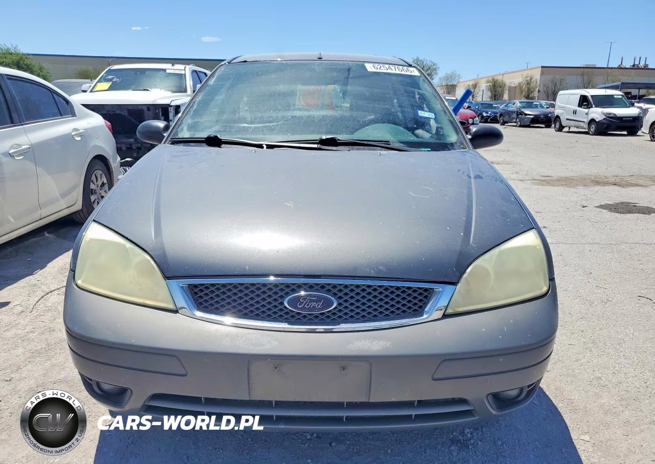 2005 Ford Focus Zx3 VIN:3FAFP31N55R105096 - 5