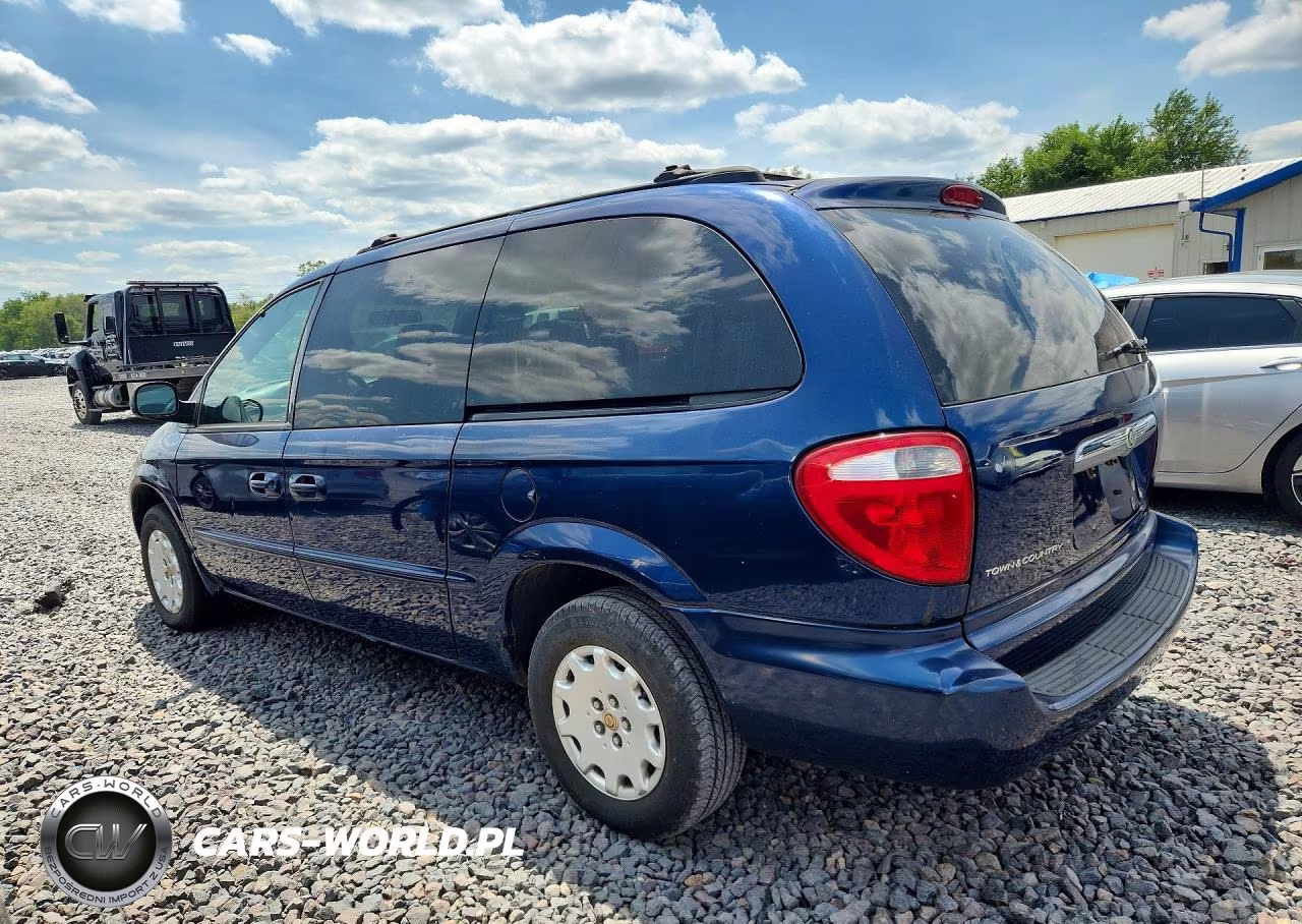 2002 Chrysler Town & Country Lx VIN:2C4GP44312R636604 - 2