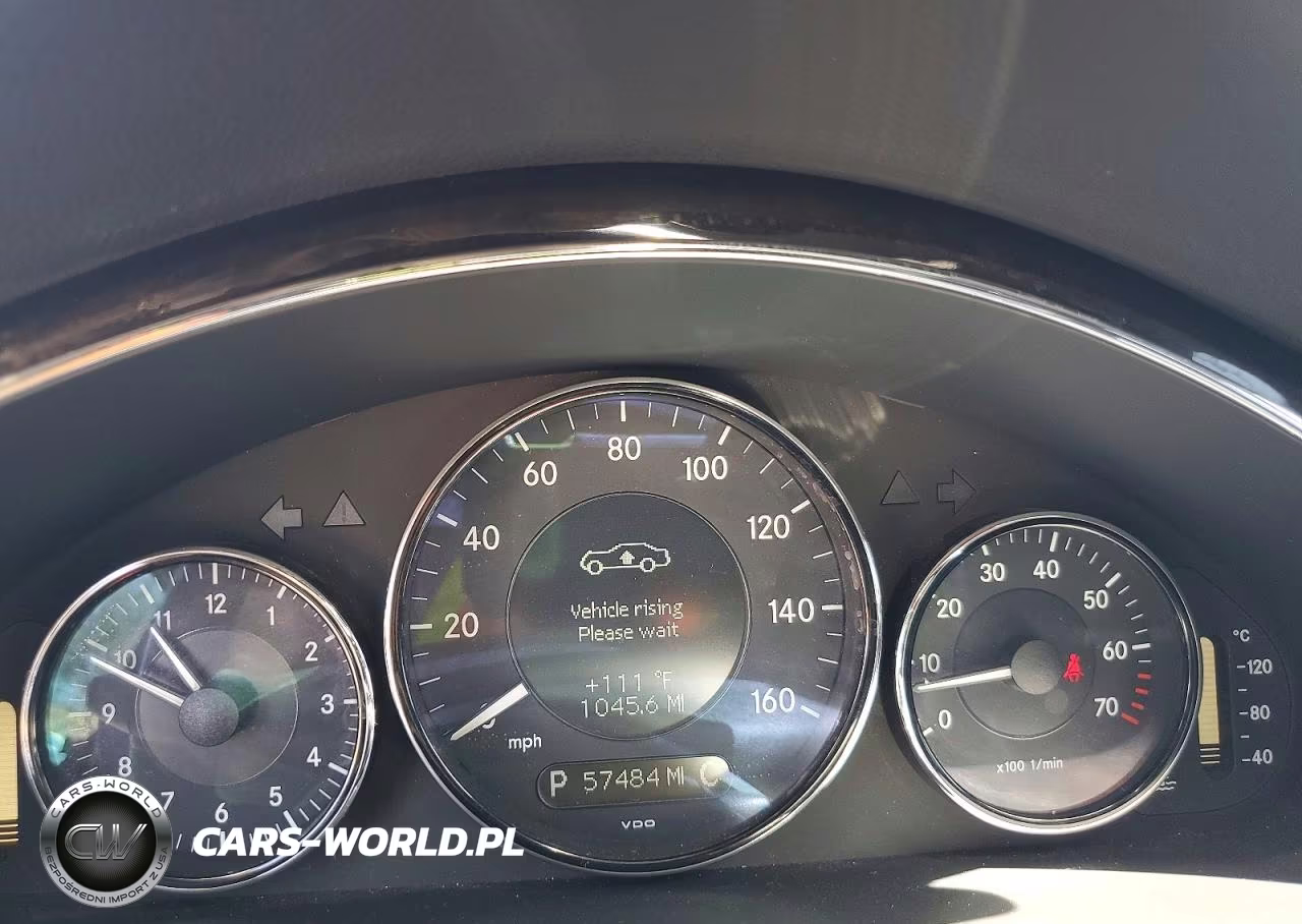 2007 Mercedes-Benz Cls 550 VIN:WDDDJ72X47A113400 - 9