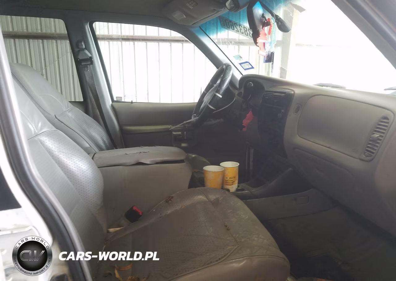 1998 Ford Explorer VIN:1FMZU32E2WZA28646 - 5