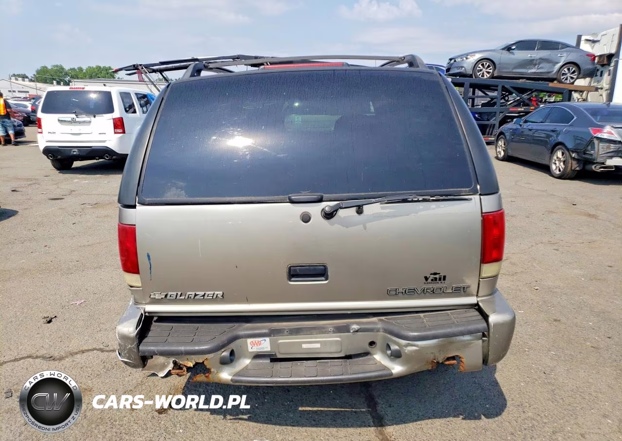2000 Chevrolet Blazer VIN:1GNDT13W3Y2220027 - 11