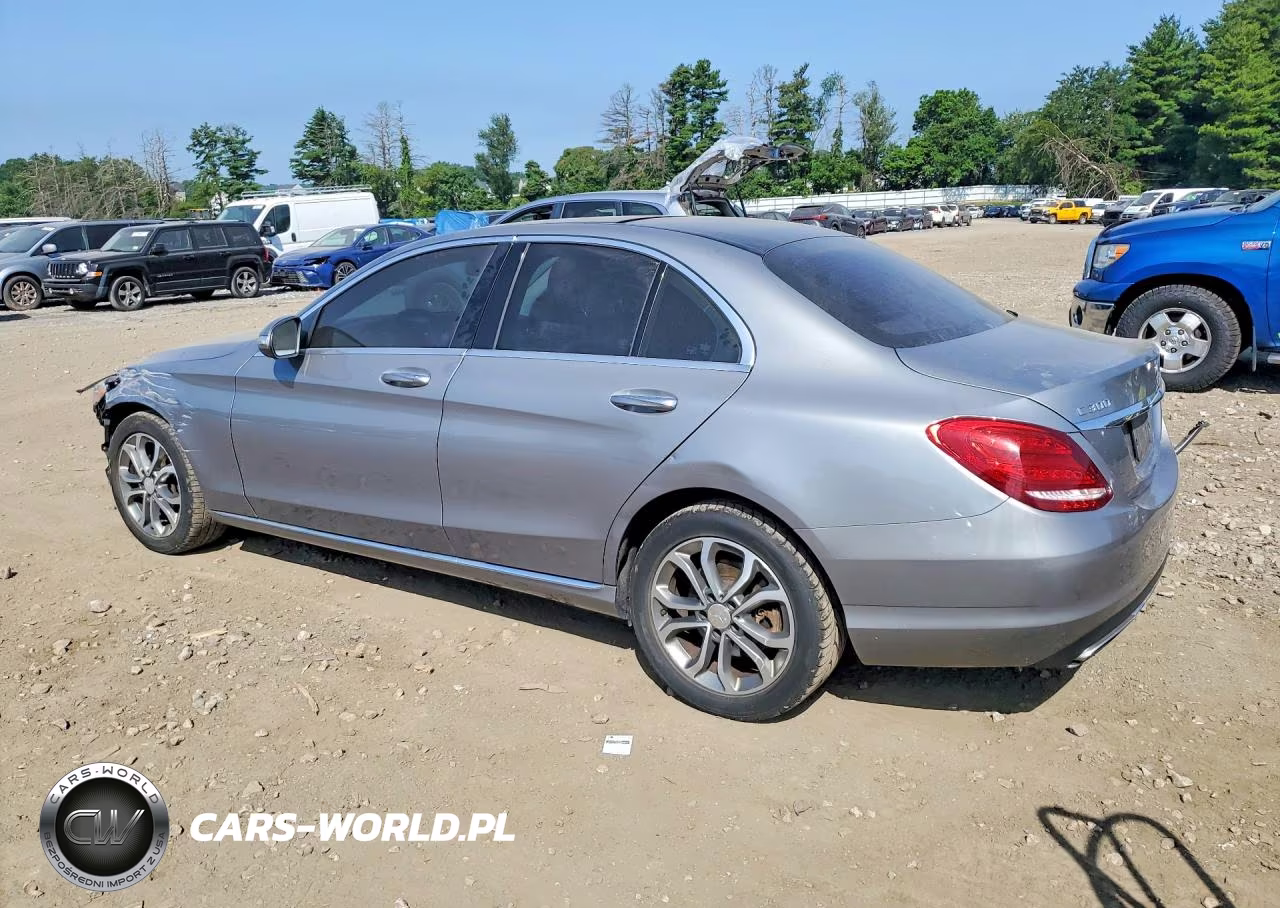 2015 Mercedes-Benz C 300 4Matic VIN:55SWF4KB8FU022299 - 2