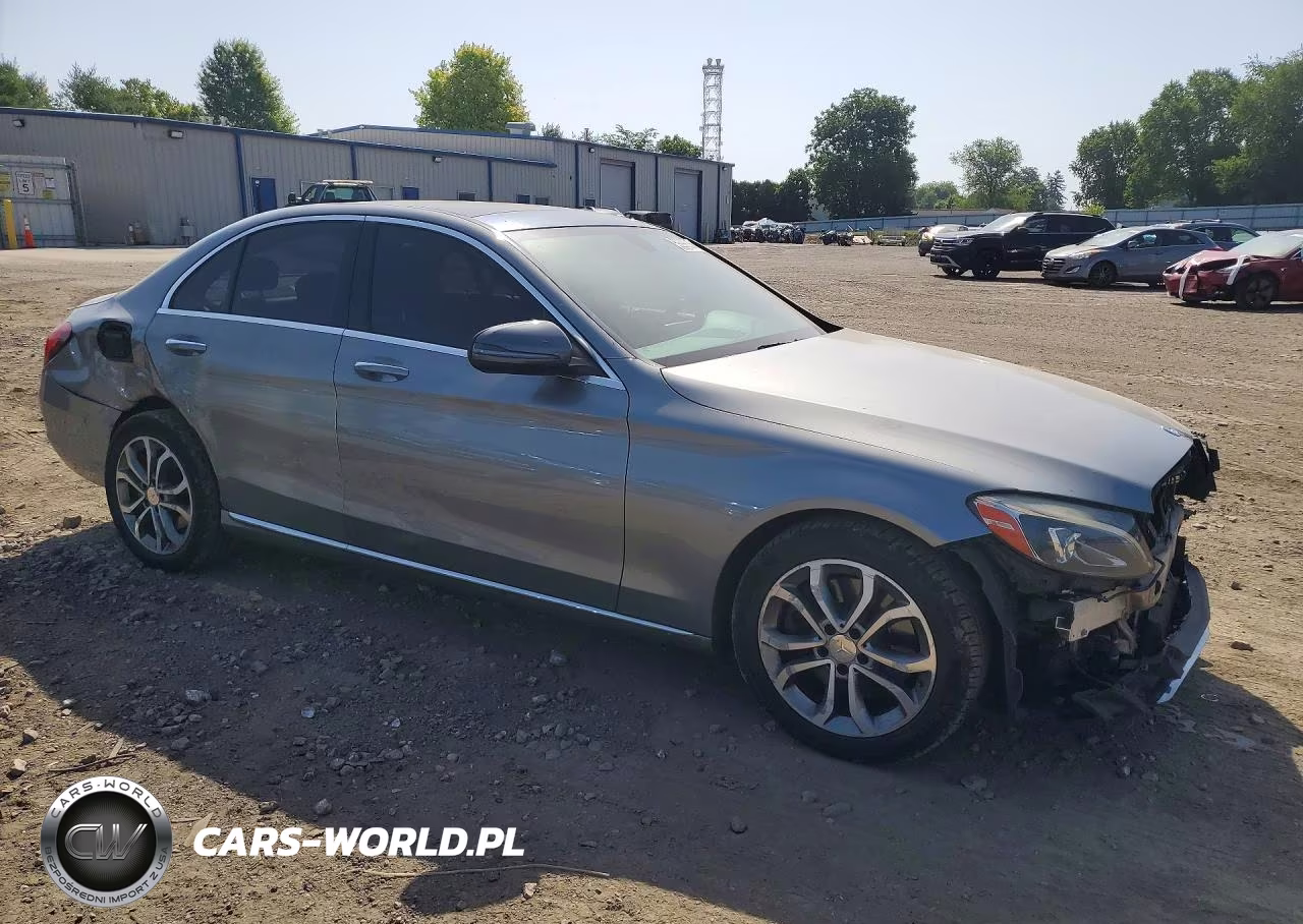 2015 Mercedes-Benz C 300 4Matic VIN:55SWF4KB8FU022299 - 4