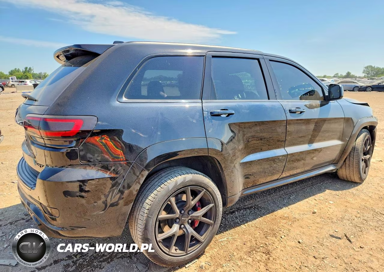2018 Jeep Grand Cherokee Srt-8 VIN:1C4RJFDJ6JC299441 - 3