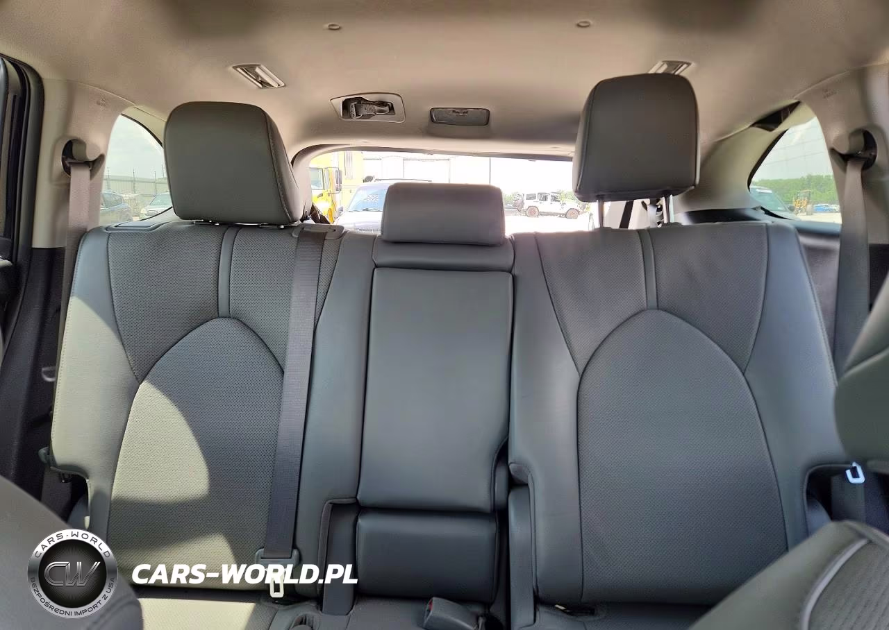 2023 Toyota Highlander Limited VIN:5TDKDRAH1PS043386 - 10