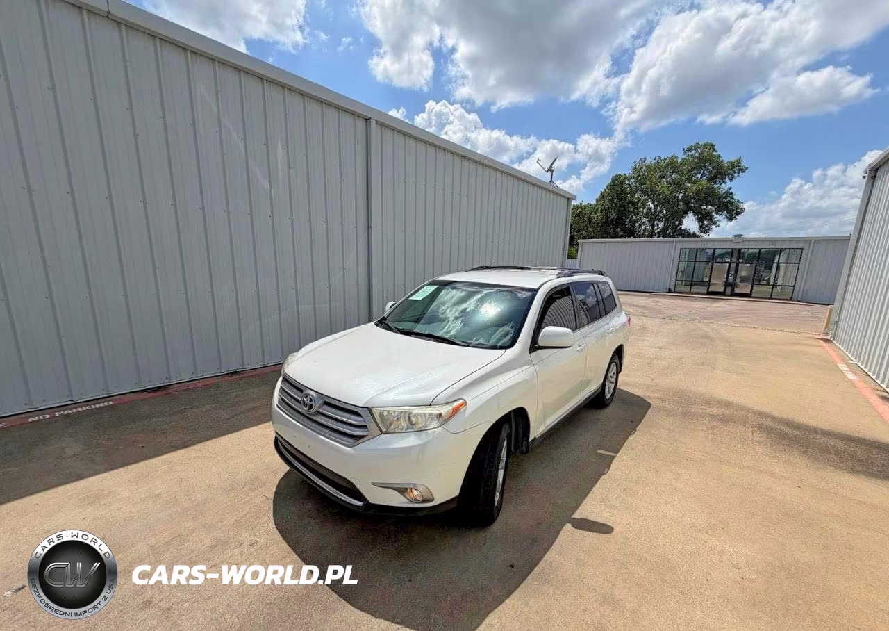 2013 Toyota Highlander Plus VIN:5TDZK3EH0DS096099 - 2