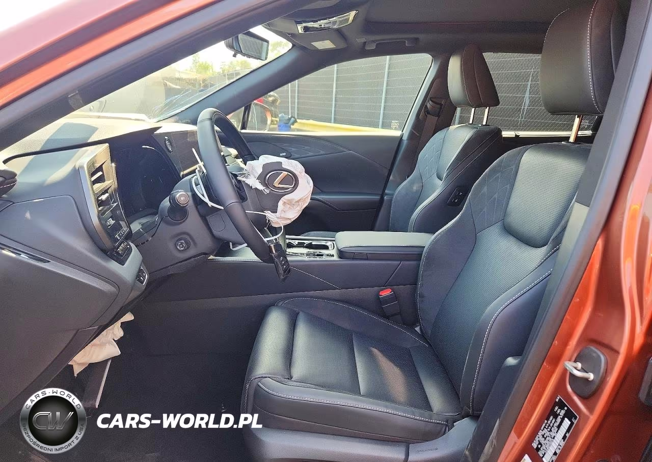 2026 Lexus Rx 450H+ Luxury VIN:JTJCJMGA3T2046136 - 7