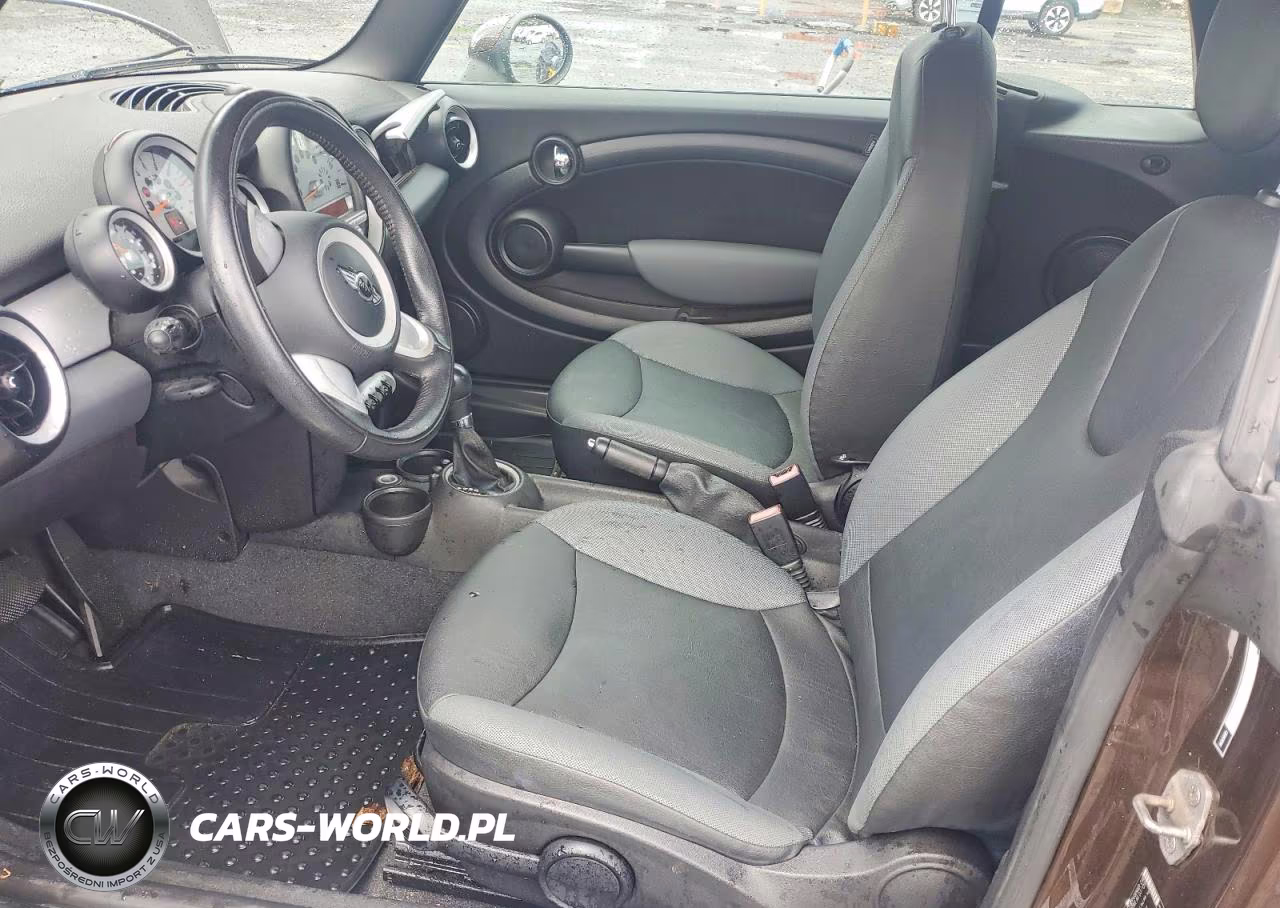 2009 Mini Cooper VIN:WMWMR33539TU96615 - 7