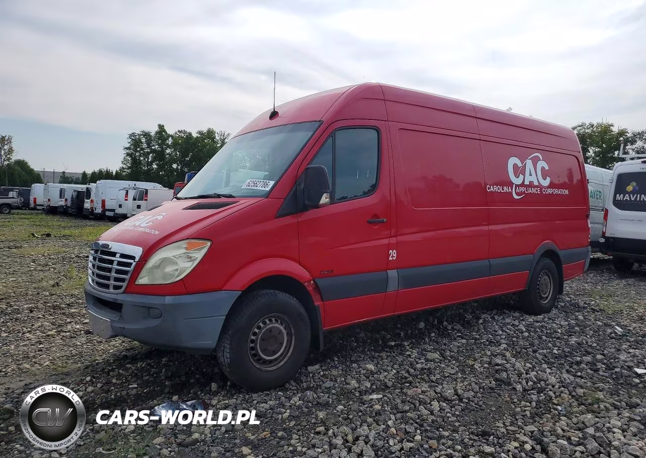 2010 Freightliner Sprinter 2500 Delivery Van
