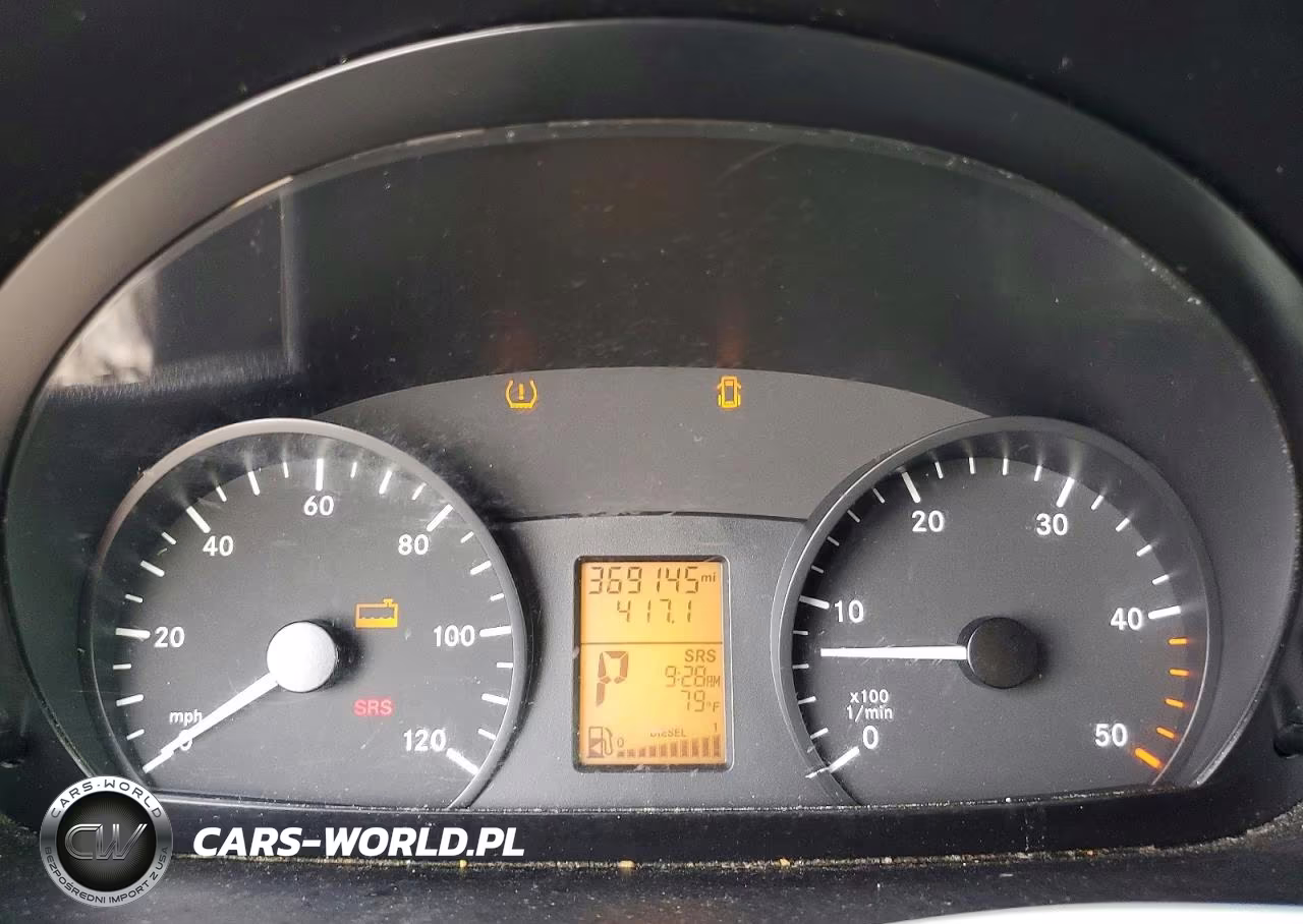 2010 Freightliner Sprinter 2500 Delivery Van VIN:WDYPE8CCXA5471358 - 9