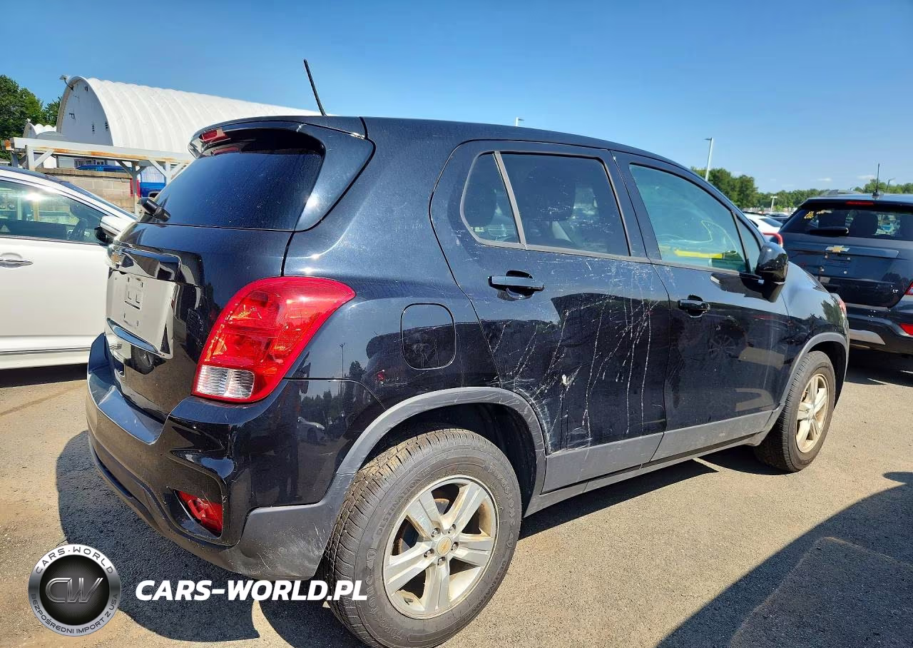 2020 Chevrolet Trax Ls VIN:KL7CJKSB2LB087832 - 3