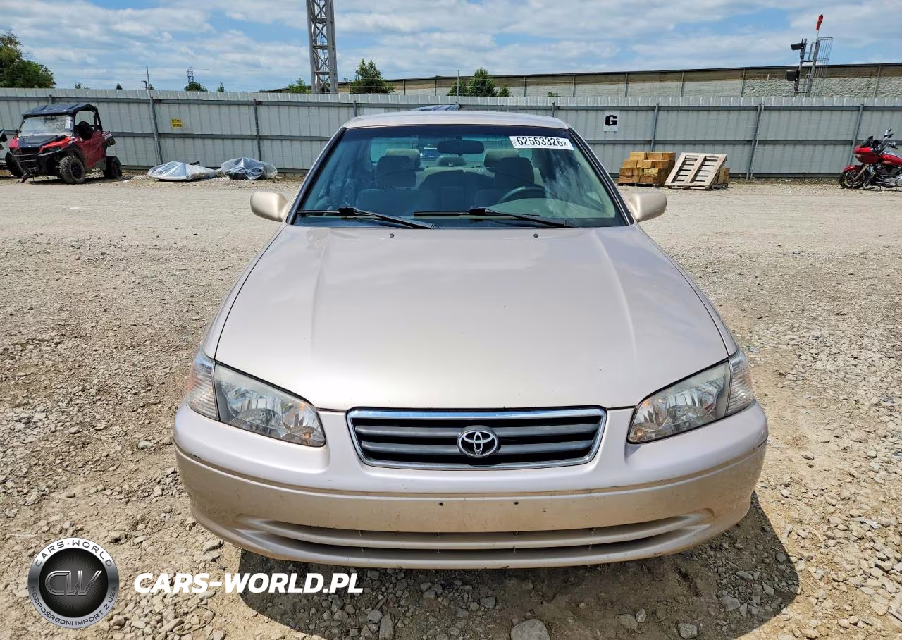 2000 Toyota Camry Le VIN:4T1BG22K6YU977299 - 5