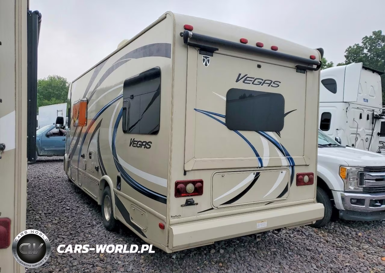 2015 Ford Vegas Rv VIN:1FC3E3KS8FDA29908 - 3