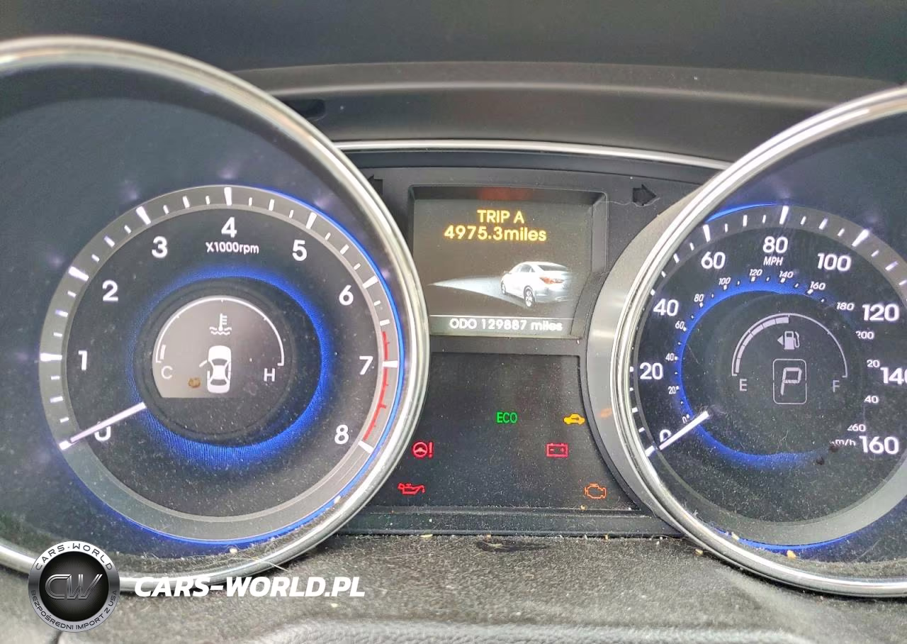 2016 Hyun Sonata VIN:5NPEC4AC1EH934367 - 9