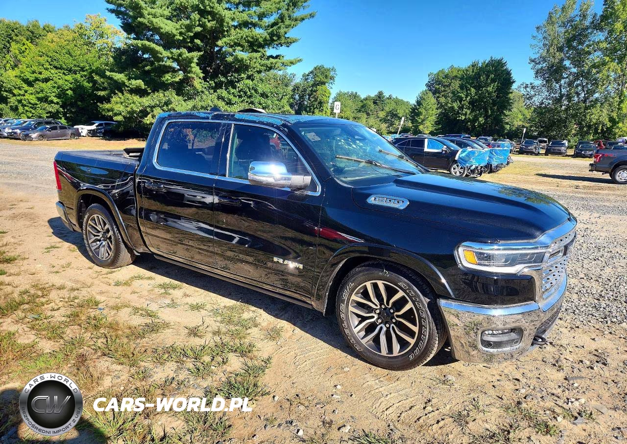 2026 Ram 1500 Limited VIN:1C6SRFHP2TN218846 - 4