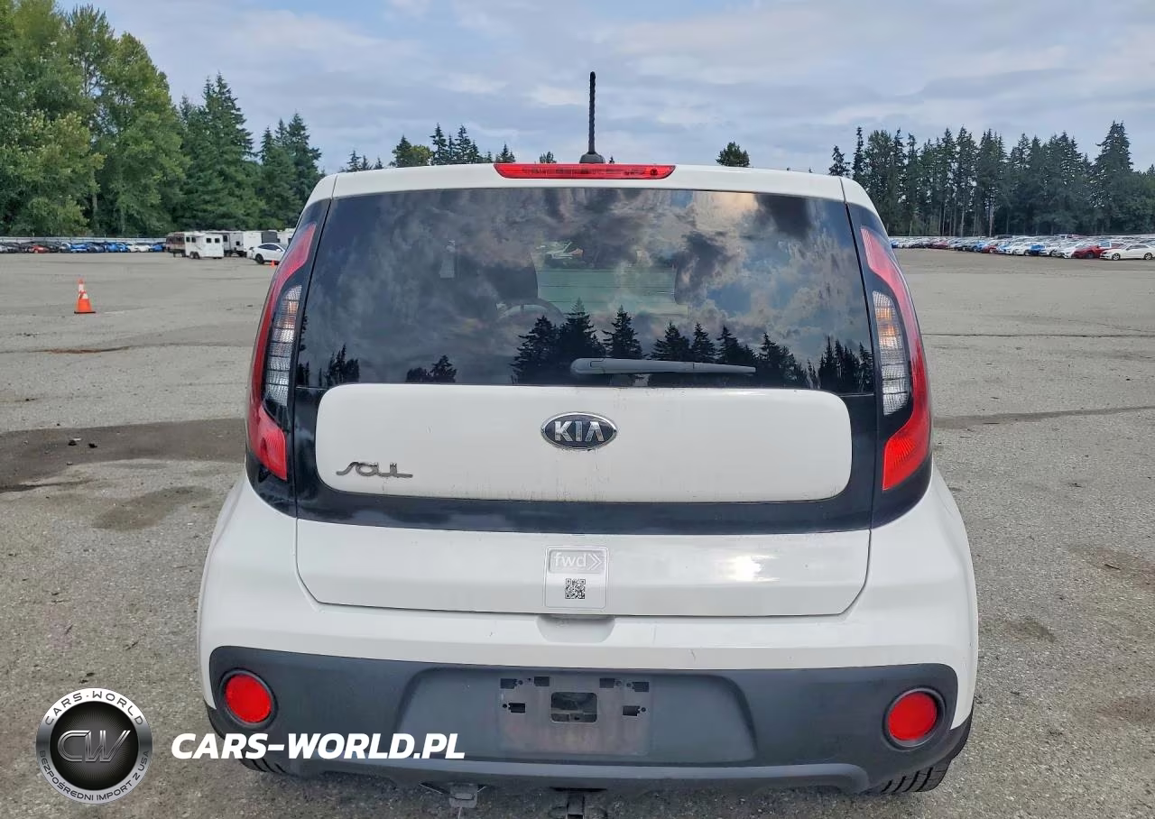 2017 Kia Soul Base VIN:KNDJN2A29H7461587 - 6