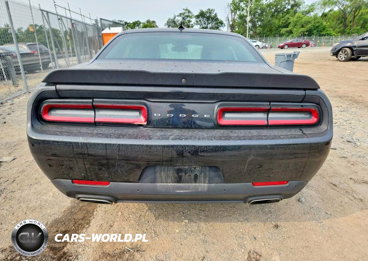 2019 Dodge Challenger Sxt VIN:2C3CDZAG8KH632720 - 6