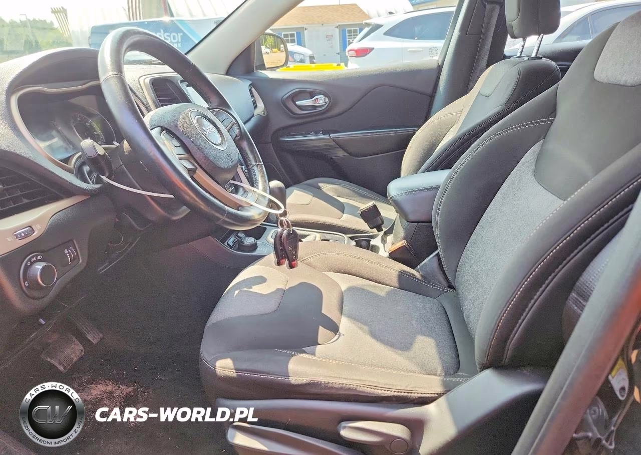 2014 Jeep Cherokee Sport VIN:1C4PJMAB4EW177819 - 7