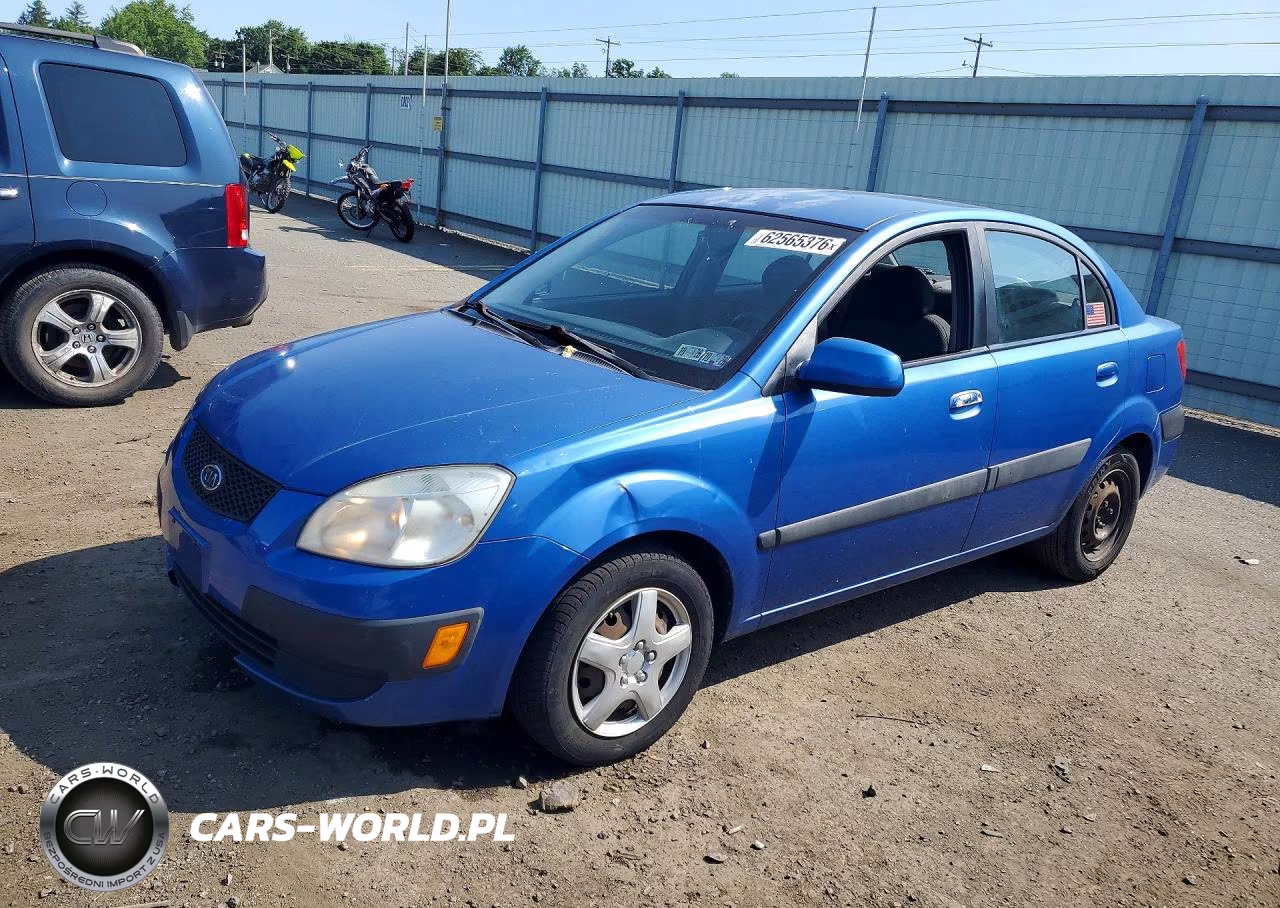 2006 Kia Rio Base