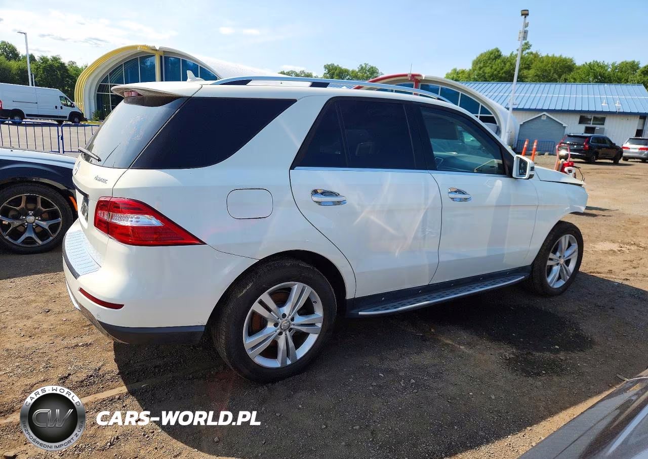 2013 Mercedes-Benz Ml 350 4Matic VIN:4JGDA5HB2DA213643 - 3