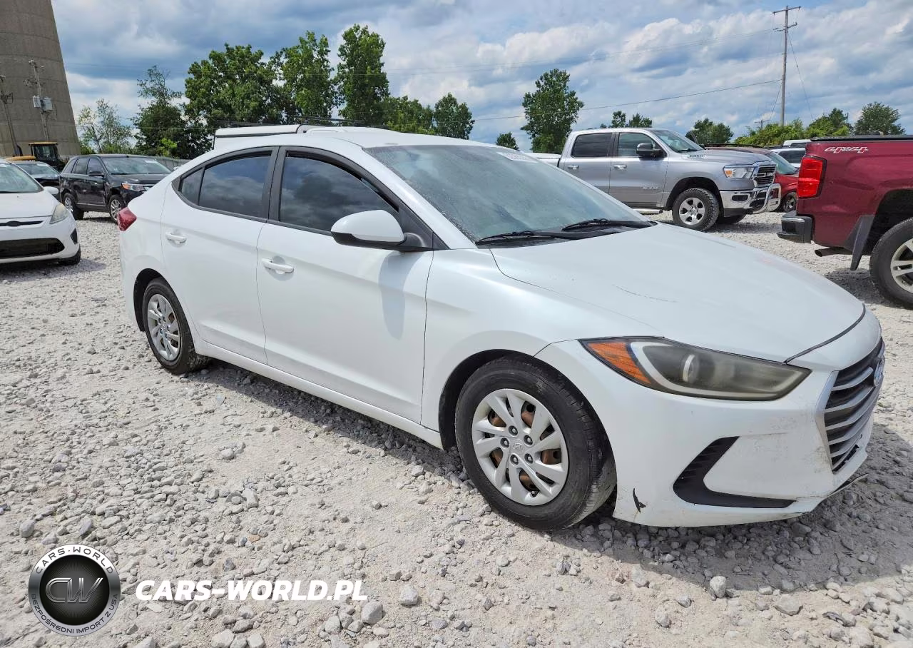 2018 Hyundai Elantra Se VIN:5NPD74LF6JH347020 - 4