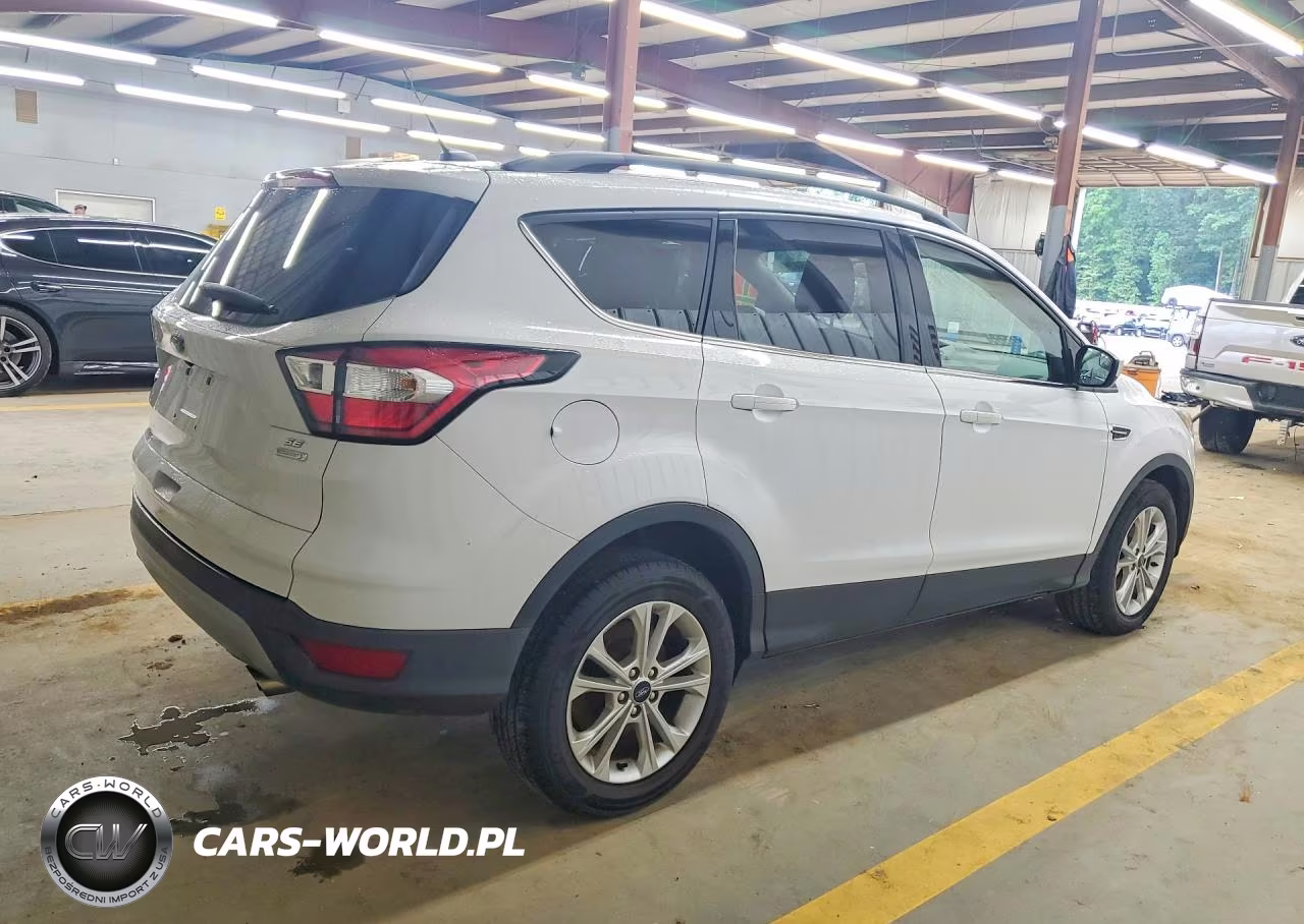 2018 Ford Escape Se VIN:1FMCU0GD7JUD35966 - 3