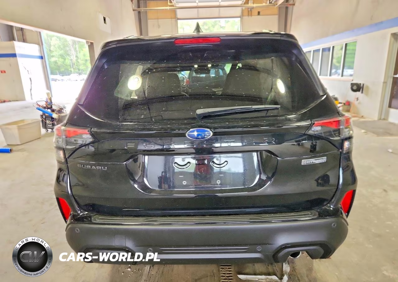 2025 Subaru Forester Touring VIN:JF2SLSTDXSH451713 - 6