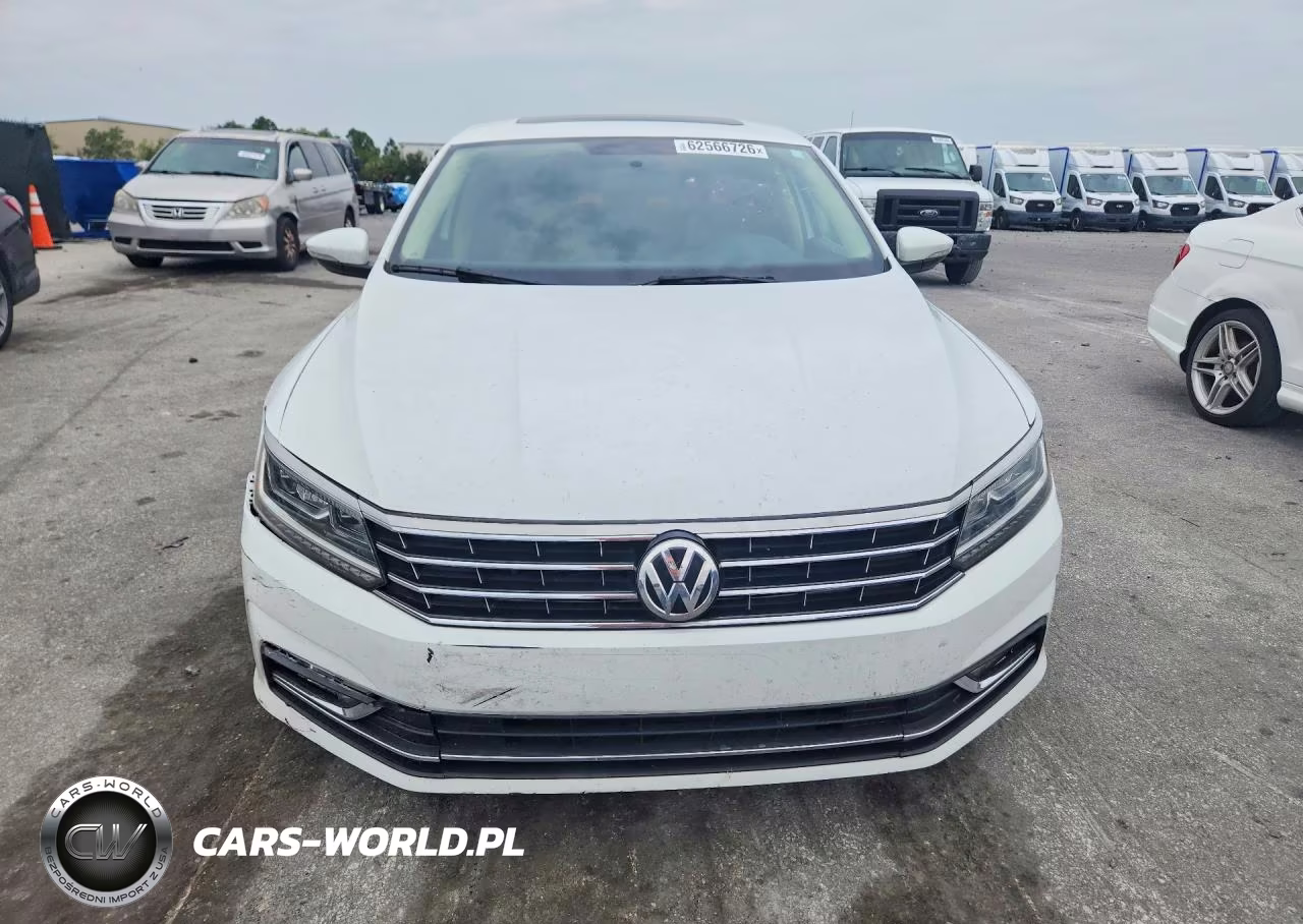 2018 Volkswagen Passat Se VIN:1VWBA7A35JC003514 - 5