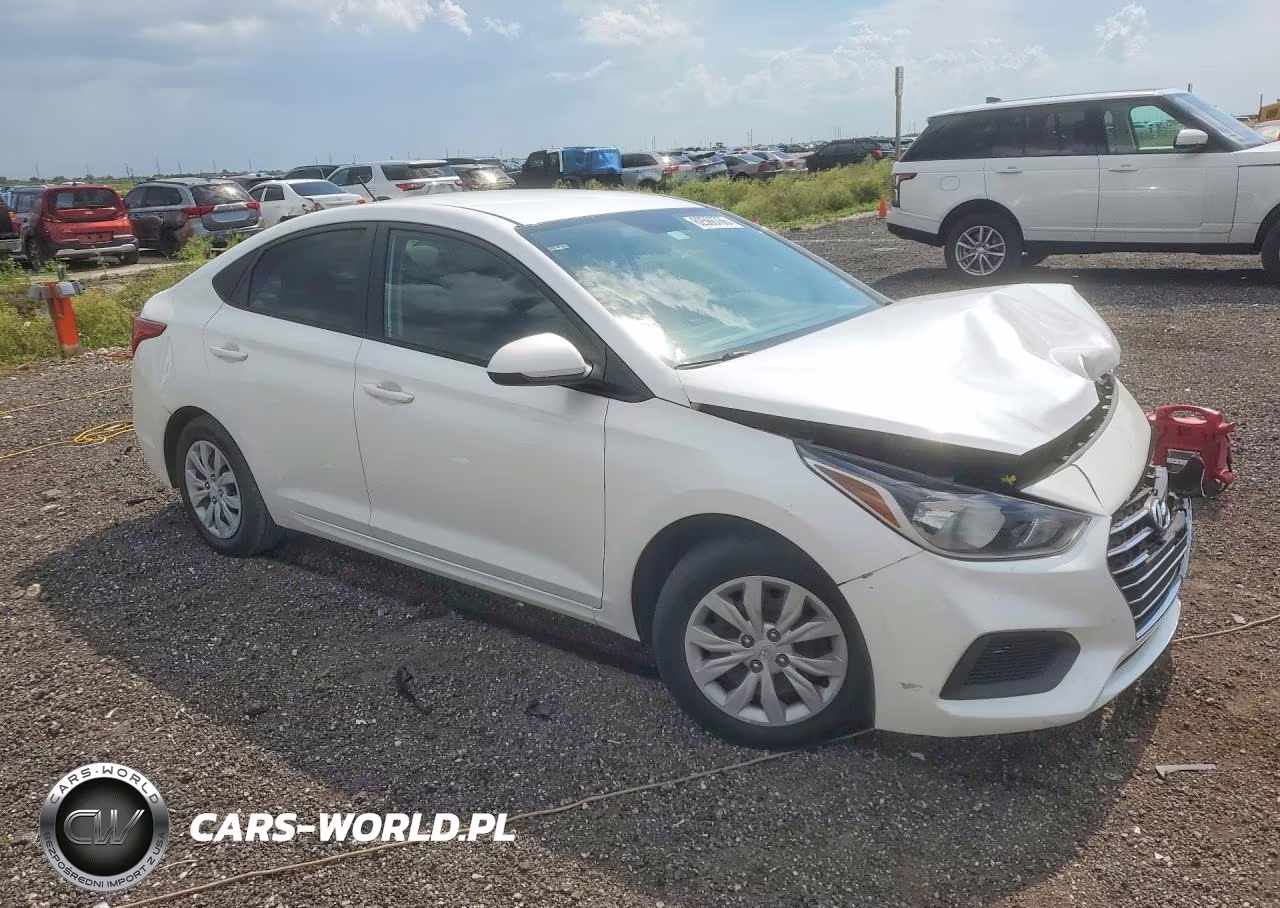 2021 Hyundai Accent Se VIN:3KPC24A63ME139442 - 4
