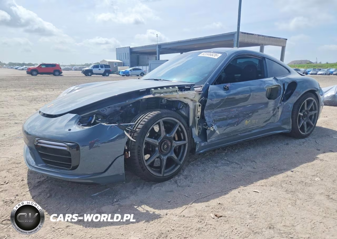2018 Porsche 911 Turbo-Turbo S