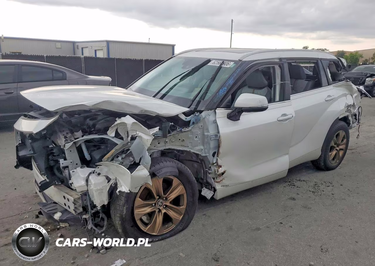 2023 Toyota Highlander Hybrid Bronze Edition – zdjęcie 1 z 14