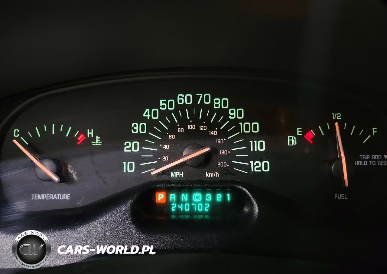 2002 Buick Century Custom VIN:2G4WS52J921292614 - 9