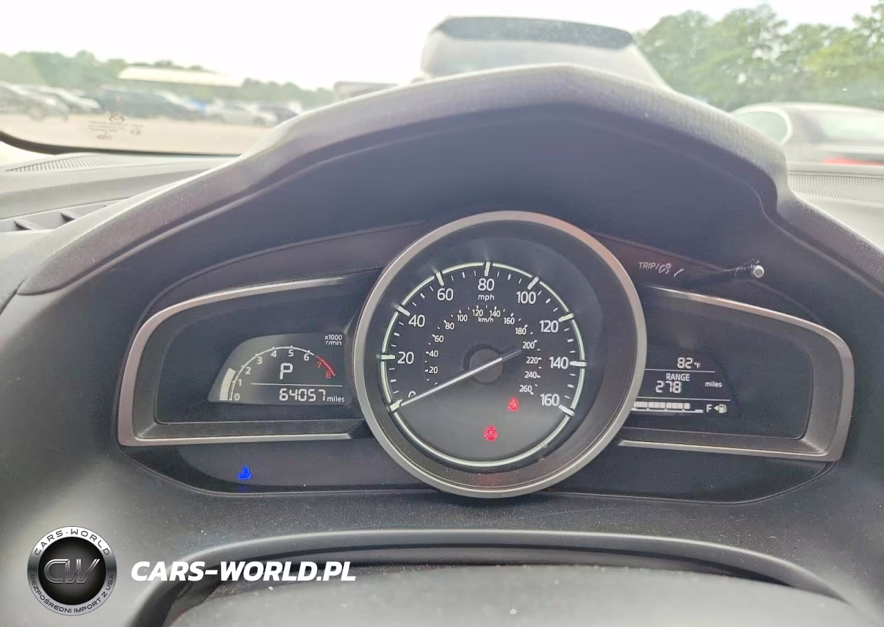 2018 Mazda 3 Sport VIN:3MZBN1U72JM239276 - 9