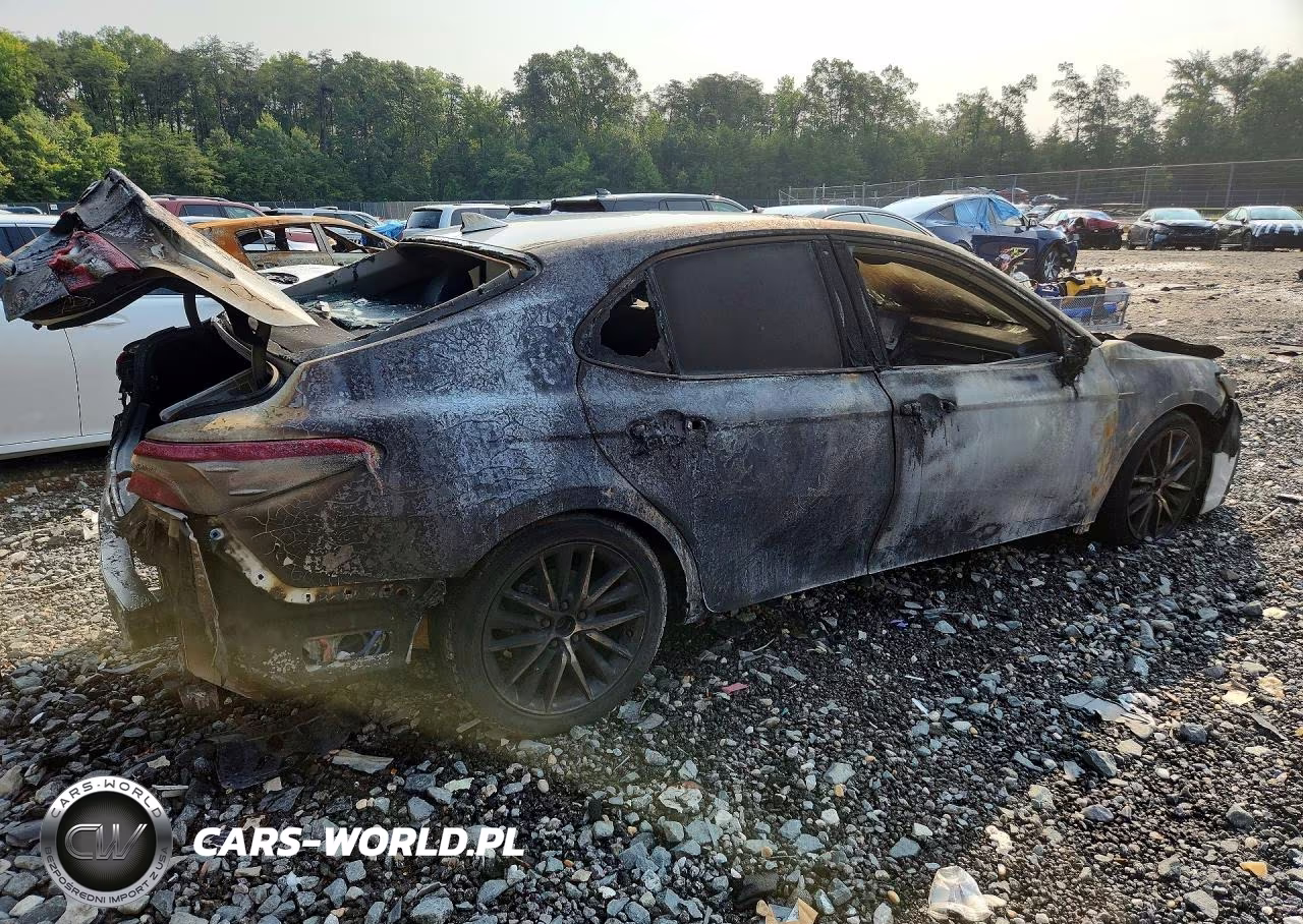 2022 Toyota Camry Se VIN:4T1G11AK4NU072252 - 3